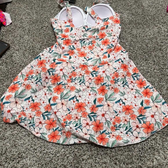Aidonger - Floral Swim Dress Swim Suit - Coral & White - Size Large - Picture 2 of 4